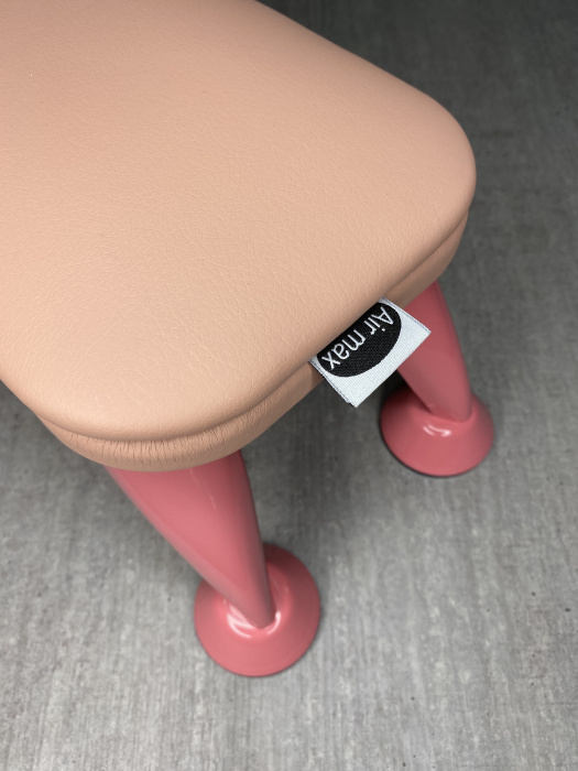 Підставка для манікюра AIR MAX на рожевих ніжках - рожева