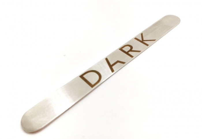 Металева основа №4 пряма MINI з логотипом DARK